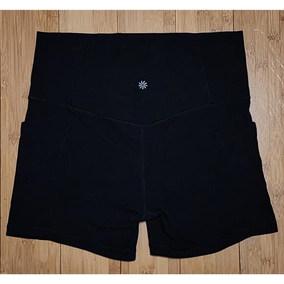Athleta Salutation Stash Pocket II 5" Shorts Women's Size Medium High Rise Black - Picture 2 of 7
